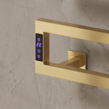 reina-vispa-brushed-brass-radiator-close.jpg