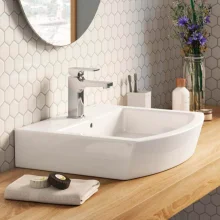 roca-escuadra-smooth-body-basin-mixer-chrome-lifestyle.webp