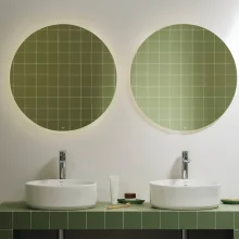 roca-luna-550mm-circular-mirror-lifestyle.webp