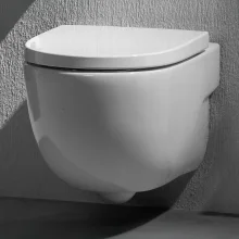 roca-meridian-n-white-supralit-soft-close-seat-lifestyle.webp