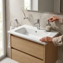 roca-the-gap-600mm-1th-basin-lifestyle.webp