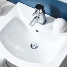 scudo-chrome-swivel-top-slotted-basin-waste-lifestyle.webp