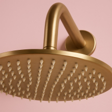 scudo-component-showers-brushed-brass-round-shower-head-lifestyle.jpg