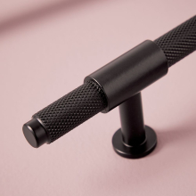 Scudo Knurled Gunmetal 400mm Handle