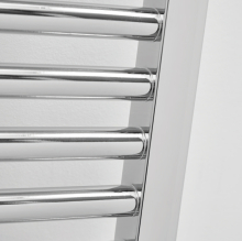 800 x 500 Chrome Towel Rail with FREE Valves - Scudo