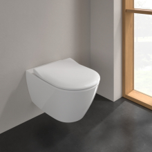 Villeroy & Boch Subway 2.0 Wall Mounted Black Toilet and Soft Close Seat