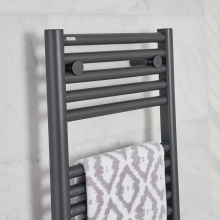 tissino-hugo2-anthracite-lifestyle-v4.jpg