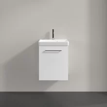 vb-avento-430-brilliant-white-lifestyle-2.webp