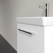 vb-avento-430-brilliant-white-lifestyle-4.webp