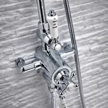 york-shower-valve-detail.webp