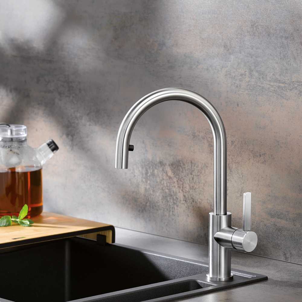 Blanco Candor - S Brushed Steel Pull Out Kitchen Tap