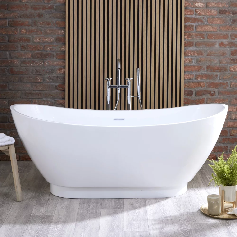Day 1750 x 750mm White Freestanding Bath