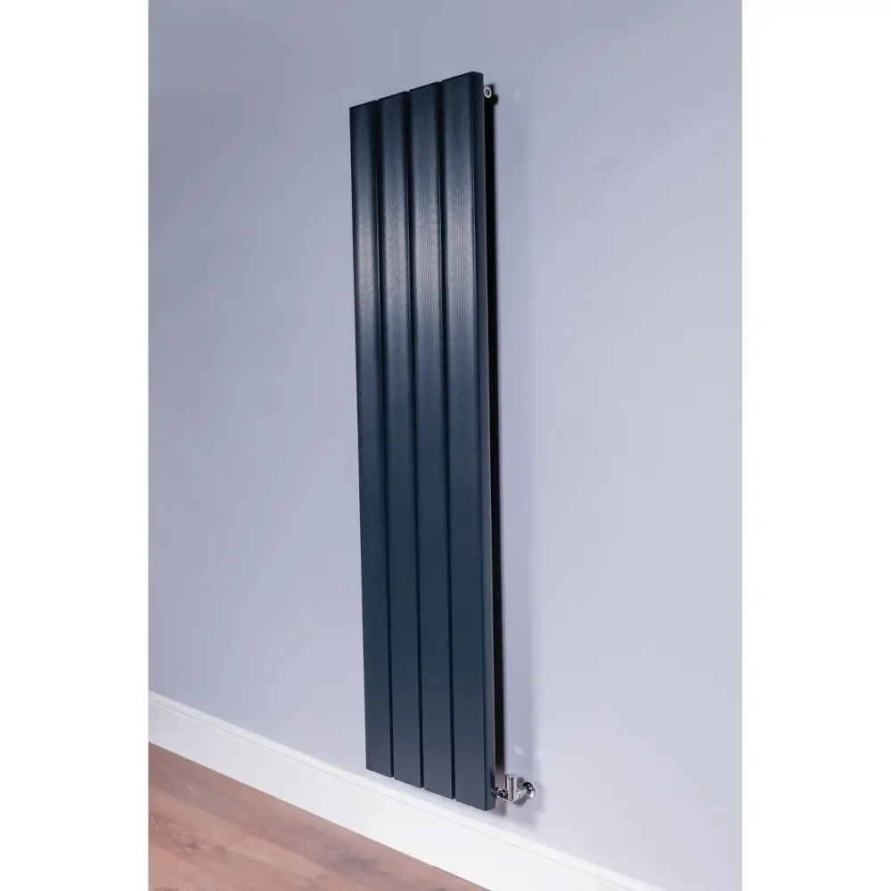 DQ Moto 1800 x 475mm Anthracite Vertical Radiator