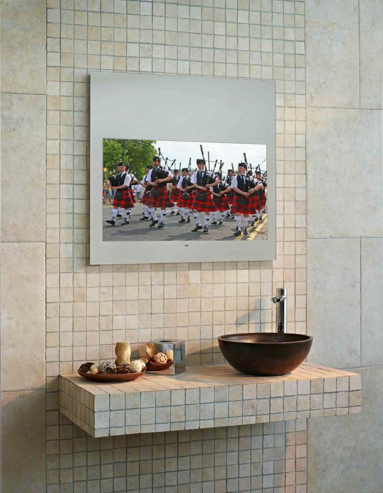 TechVision Trinity 32" Waterproof TV Magic Mirror Finish