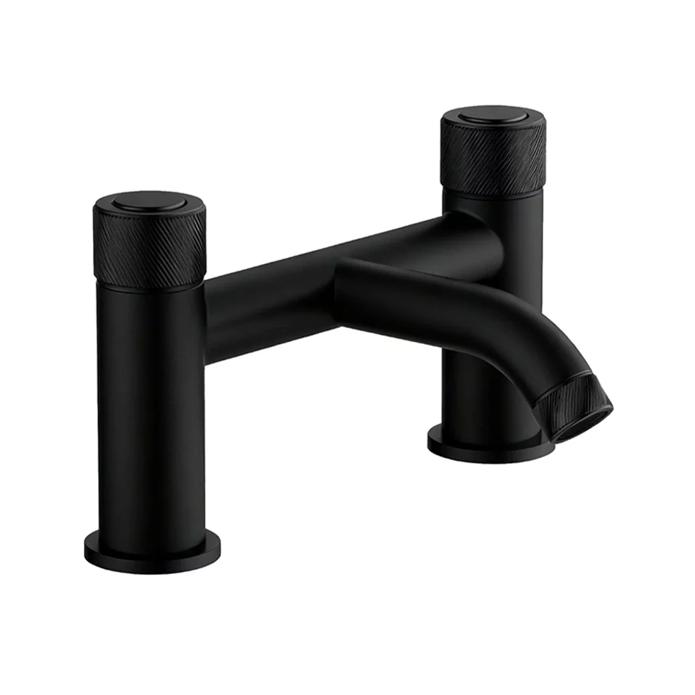 Gio Halo Black Bath Filler